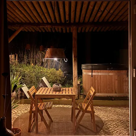 Guest house Chicken Raiser Unique Ocean View With Hot Tub Azoia (Sintra)